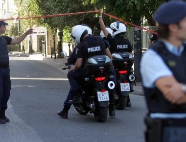 Η ΕΛΑΣ έτρεχε να προλάβει την αυτοκτονία 25χρονου και αυτός δεν ήξερε τίποτα - Το πρόσωπο - κλειδί στο μυστήριο
